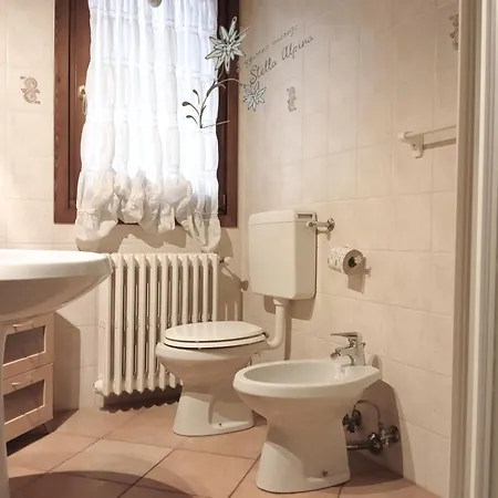 Soggiorno Vacanze Stella Alpina Temu Room photo