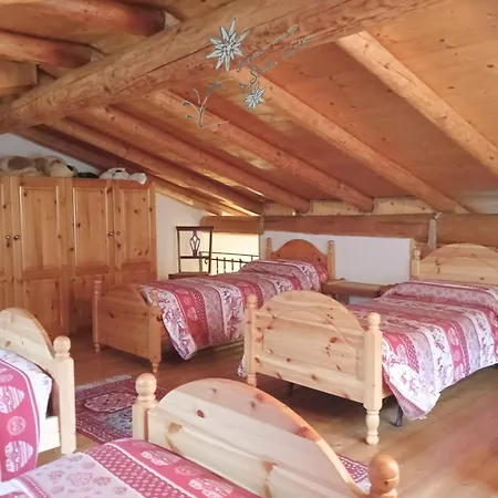 Soggiorno Vacanze Stella Alpina Temu Room photo